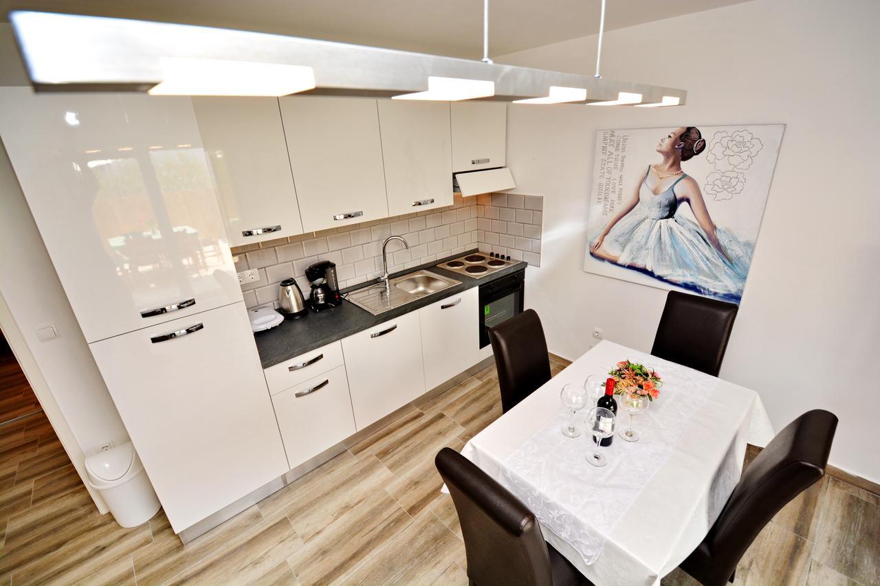 Apartamento Gabi 2 Zadar Exterior foto